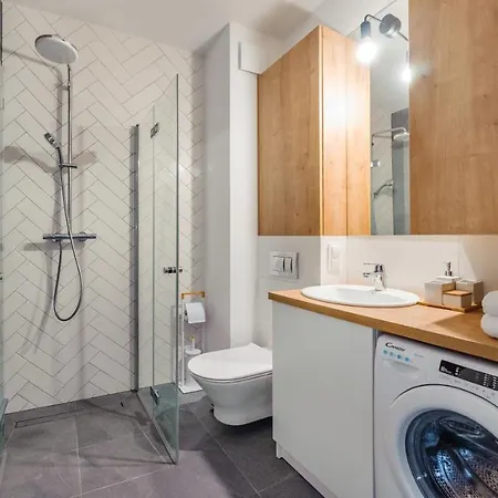 Nautikka Park, Sun & Snow *