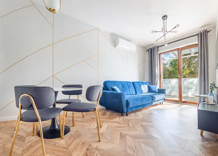 Nautikka Park, Sun & Snow